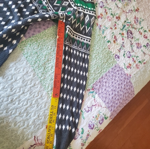 Merona Sweater - Picture 13 of 16